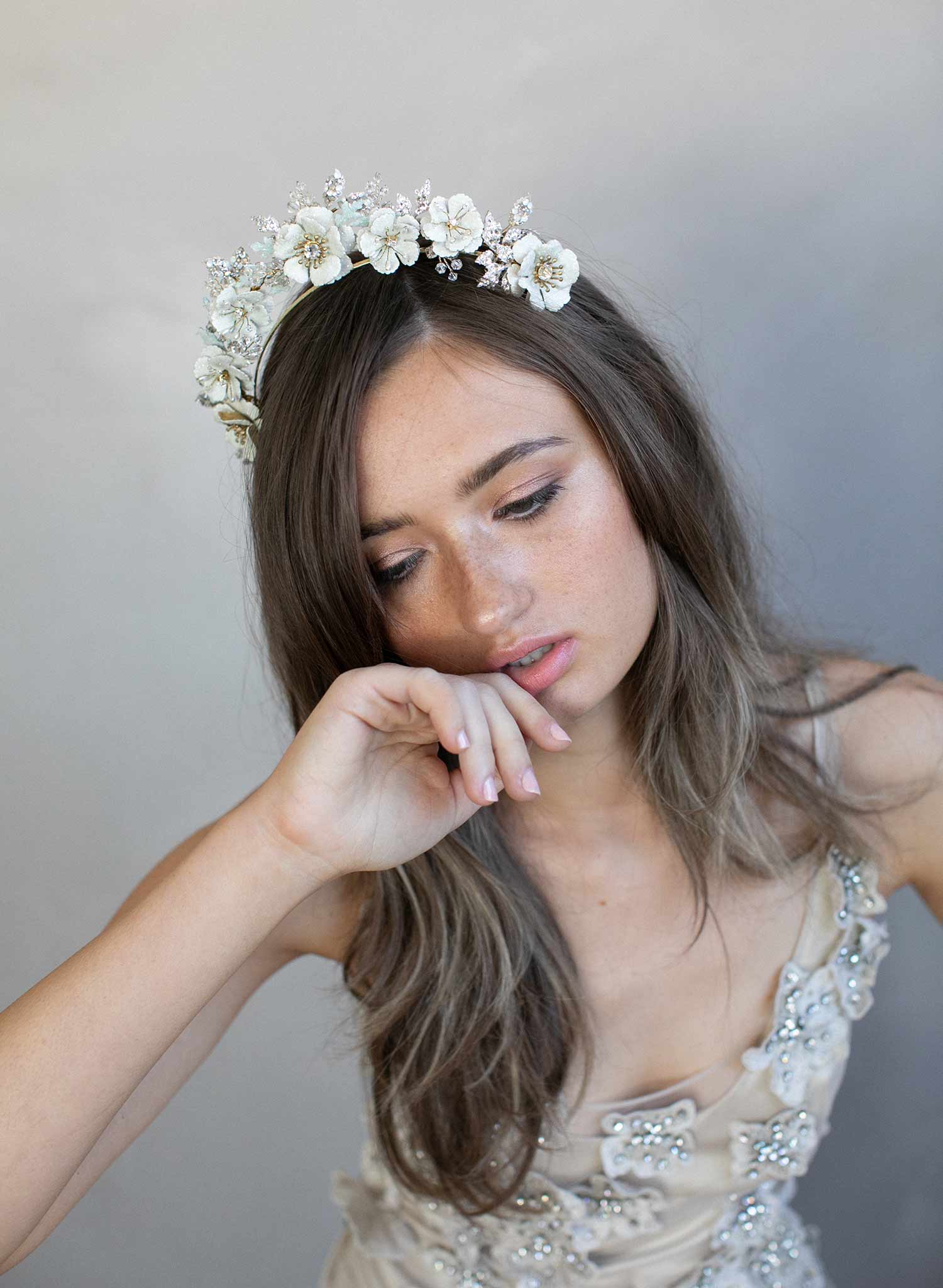 Sugared flowers dream tiara - Style #914