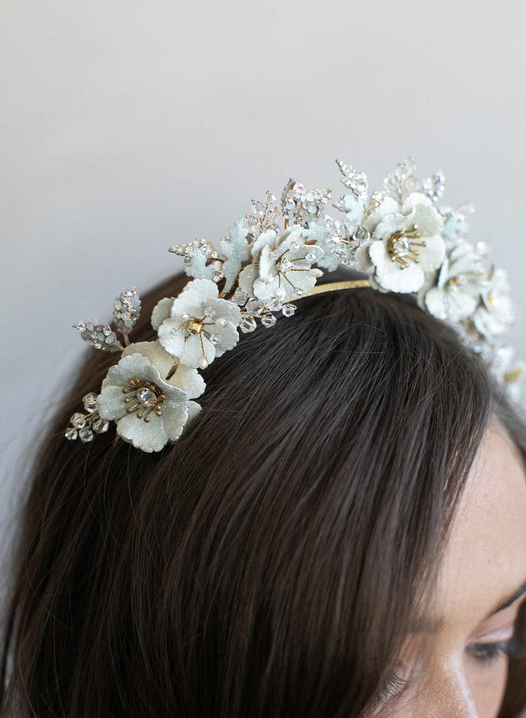 tiara, bridal tiara, floral tiara, bridal crown, crown, floral crown, twigs and honey, bridal headpiece