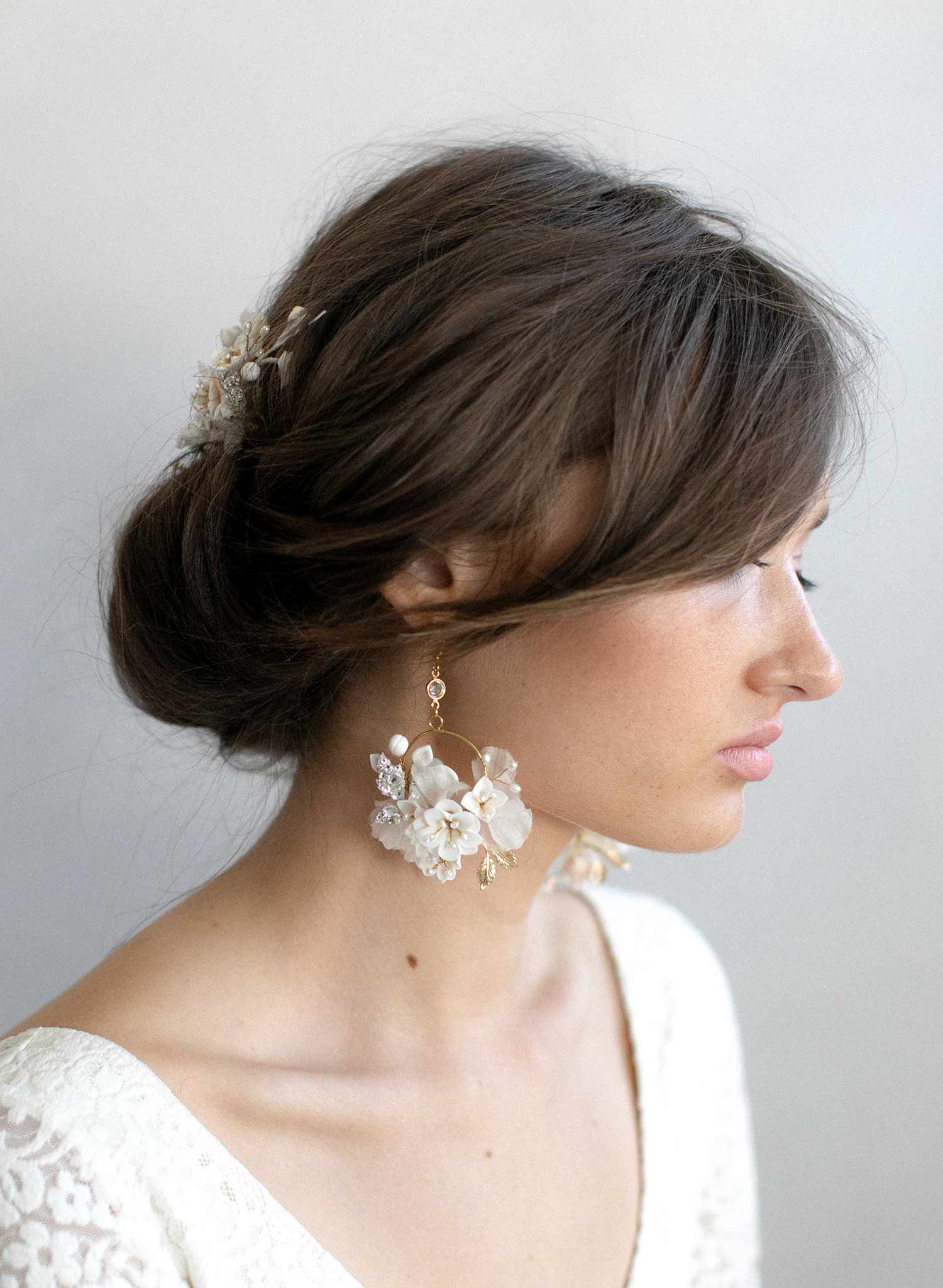 Creamy blossom and silk flower earrings - Style #951