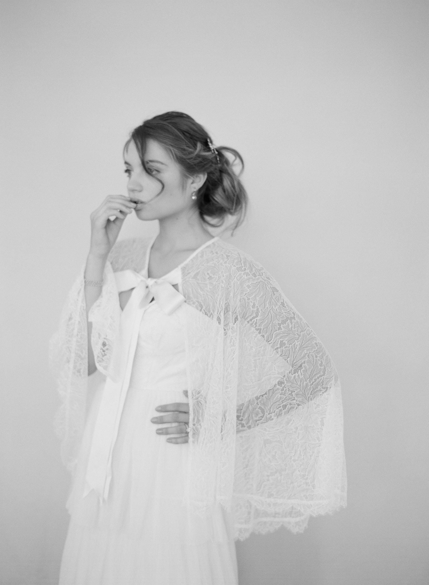 Gardenia - Sheer lace cape - Style # TH015